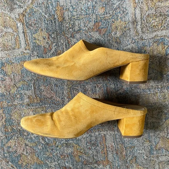 Everlane ‘The Day Heel’ Yellow Suede Mules - Picture 6 of 8